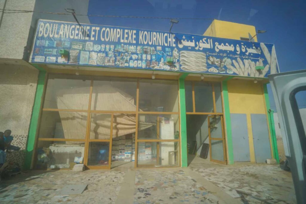 A typical convenience store and bakery just on the outskirts of town in Nouadhibou.